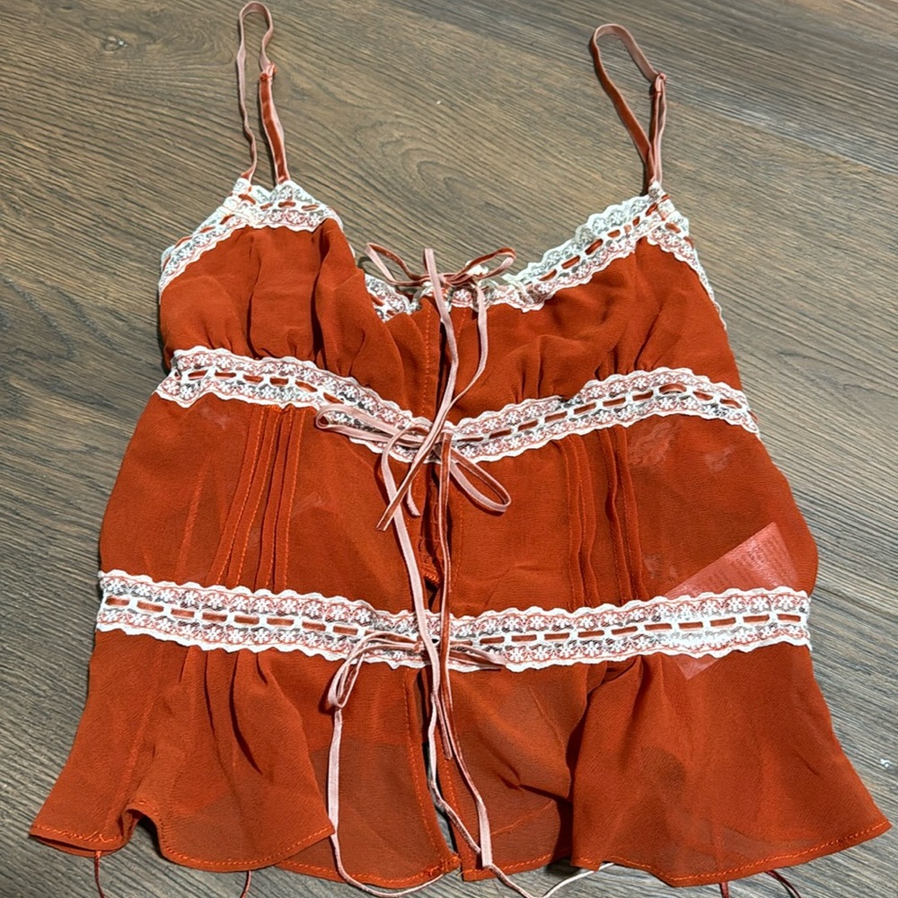 Kimchi Blue lace-inset cami tie-front tank